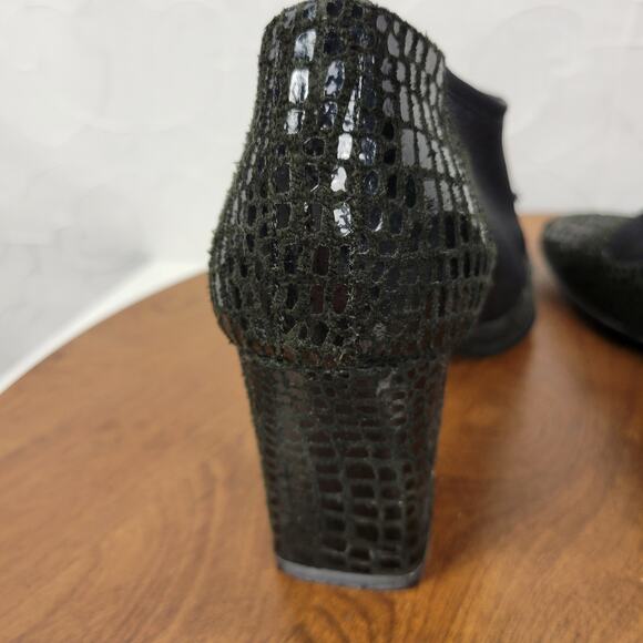 J Renee Women's Shoes 7 Black Leather Reptile Embossed Slip On Block Heel Bootie - Picture 10 of 16